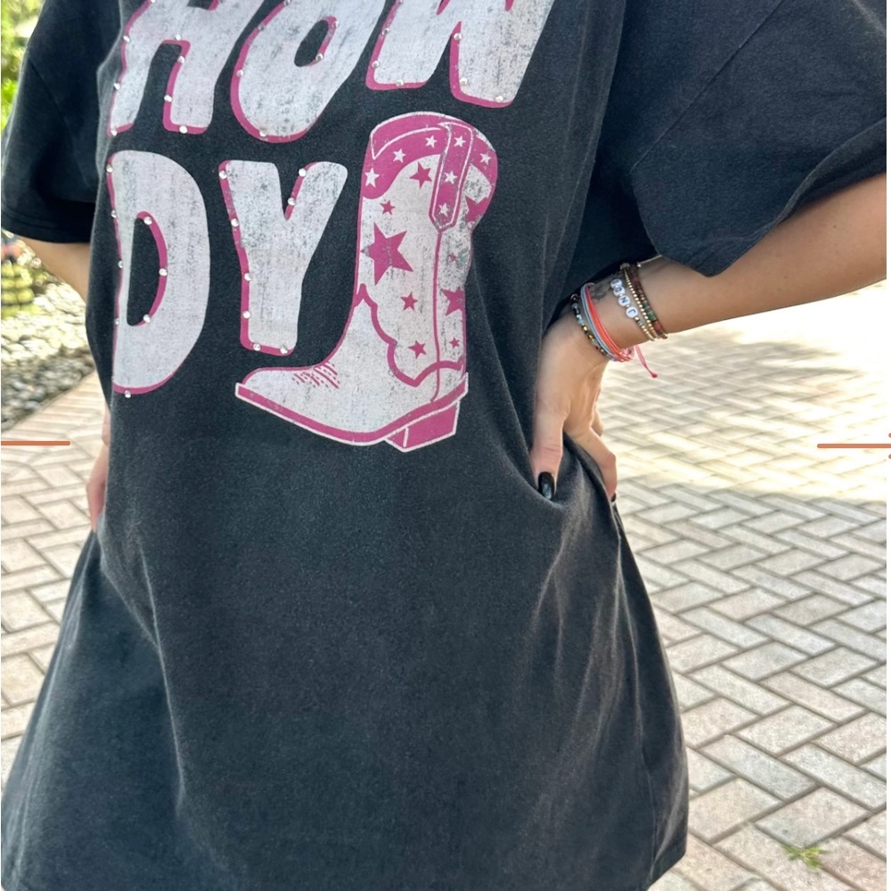 Howdy Graphic T-Shirt Dress